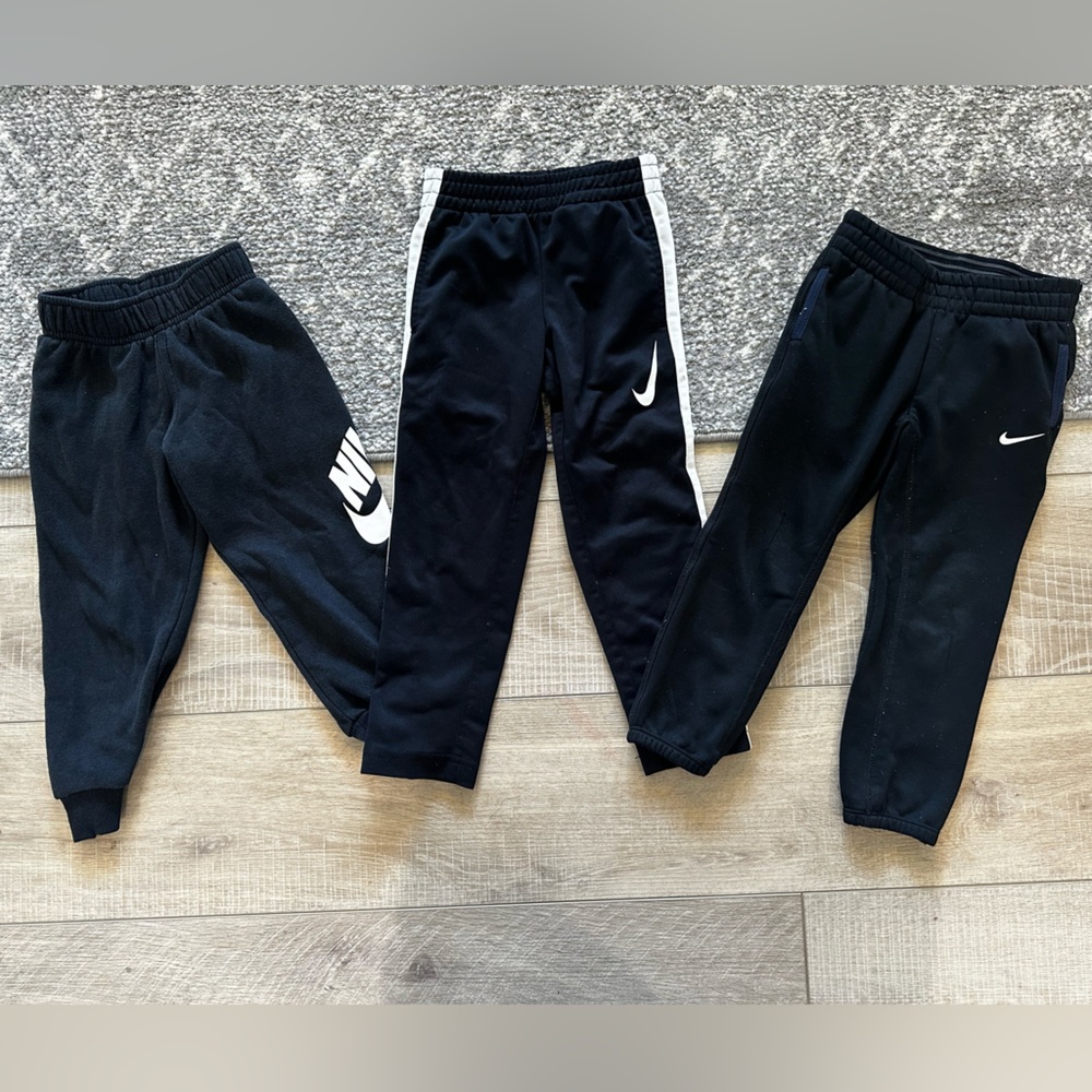Boys Nike sweatpants